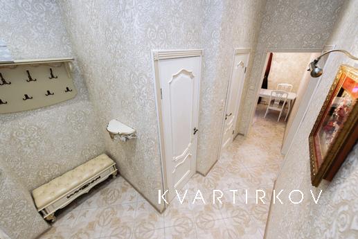 Сдается на сутки и часы  в центре, Казань - квартира посуточно