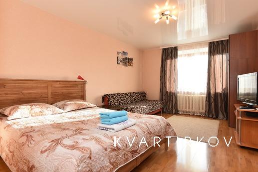 Studio apartment COMFORT, Yekaterinburg - apartment by the day