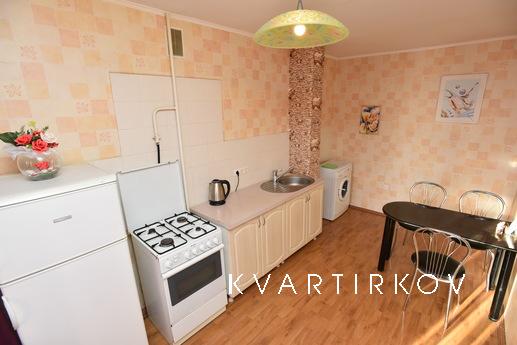 Studio apartment COMFORT, Yekaterinburg - apartment by the day