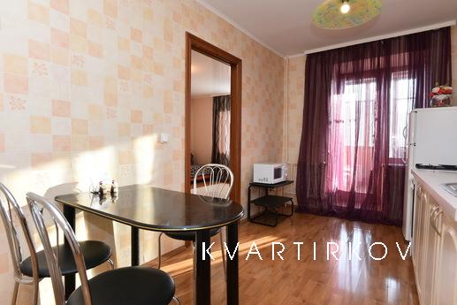 Studio apartment COMFORT, Yekaterinburg - apartment by the day