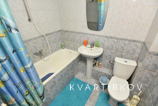 Studio apartment COMFORT, Yekaterinburg - apartment by the day