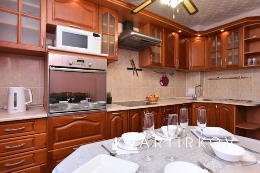 Трехкомнатная  квартира Комфорт, оборудована всем необходимы