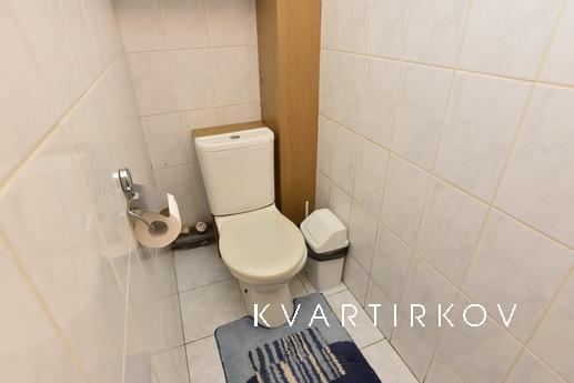 Трехкомнатная квартира рядом КРК Уралец, Екатеринбург - квартира посуточно