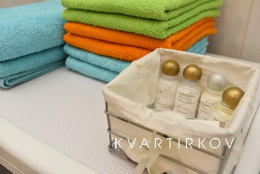 Трехкомнатная квартира рядом КРК Уралец, Екатеринбург - квартира посуточно