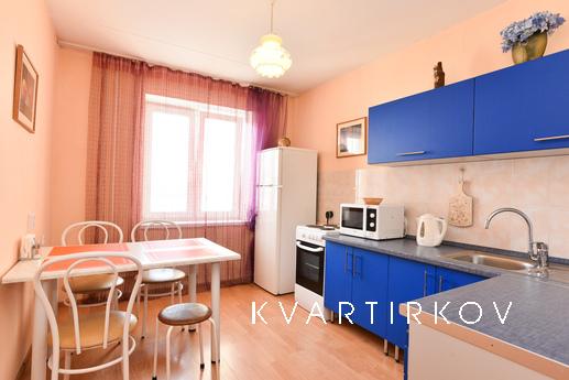 Двухкомнатная квартира, Екатеринбург - квартира посуточно