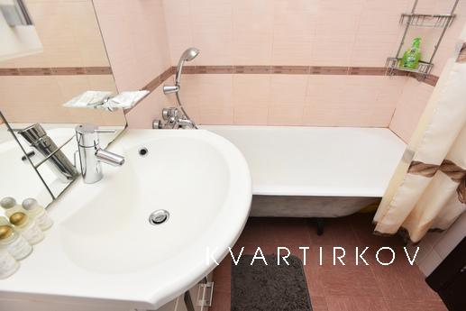 Посуточно Академика Бардина 38, Екатеринбург - квартира посуточно