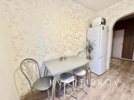 Сдам 2-х.к. квартиру (посуточно), Магнитогорск - квартира посуточно