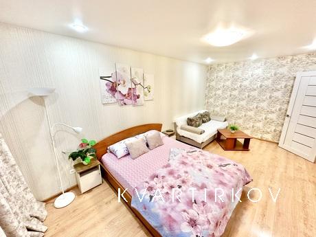 Сдам 2-х.к. квартиру (посуточно), Магнитогорск - квартира посуточно