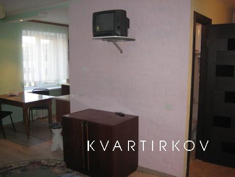 Квартира в Ивано-Франковске на Довженко, Ивано-Франковск - квартира посуточно