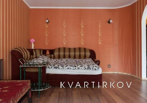 Apartment with designer renovation, Krasnogorsk - apartment by the day