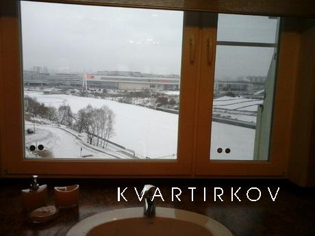 Квартира с евроремонтом, Красногорск - квартира посуточно