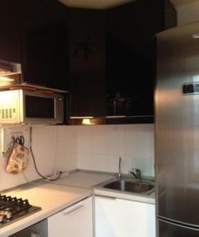 Apartment for rent near the metro, Moscow - apartment by the day