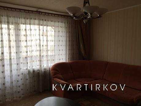 3 BR apartment with renovation, Sievierodonetsk - apartment by the day
