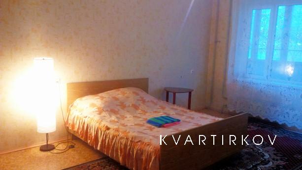 Казань. Ноксинский спуск 20, сдаю посуточно, почасно уютную 