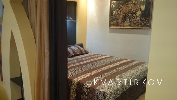 2к квартира Люкс возле аквапарка Ривьера, Казань - квартира посуточно