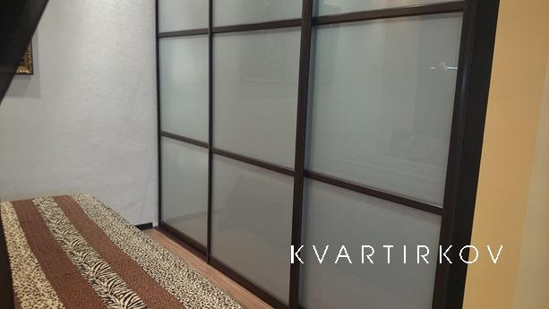 2к квартира Люкс возле аквапарка Ривьера, Казань - квартира посуточно