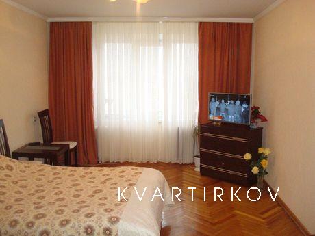 Современная  просторная квартира, евроремонт по задумке диза