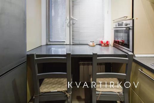 Daily Kirovograd 24k3, Moscow - apartment by the day