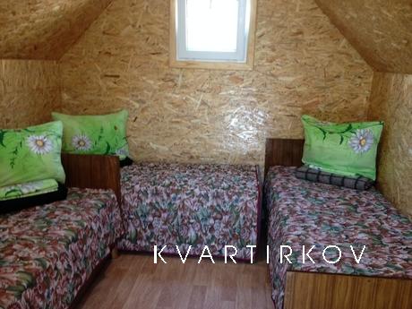 Guest houses by the sea, Berdiansk - apartment by the day