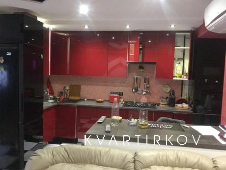 Vip Luxury Class  apartment, Kyiv - apartment by the day