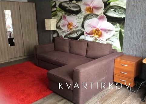 По-домашнему уютная, очень светлая квартира, с современным е