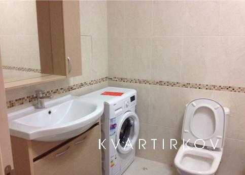 1 комнатная Вишняки КубГу Краснодар-1, Краснодар - квартира посуточно