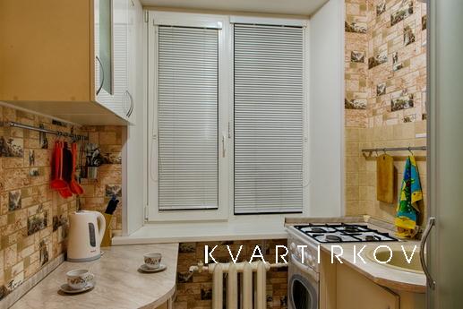 2-комнатная квартира посуточно, Москва - квартира посуточно