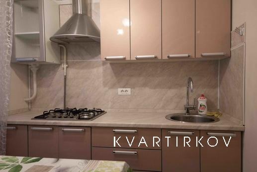 Уютная 1-комнатная квартира посуточно, Москва - квартира посуточно