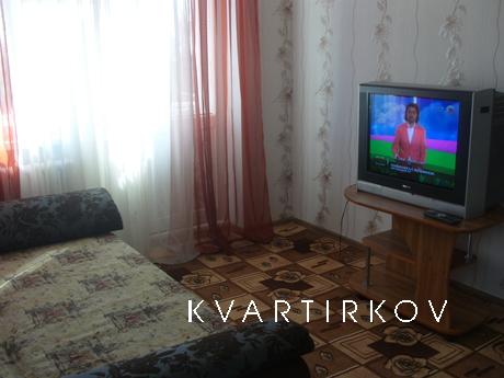 1к. квартира в Ворошиловском р-не.10мин от ЖД и АВТО вокзало