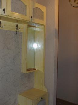 сдаю на сутки,часы., Волгоград - квартира посуточно