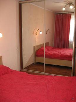 Надоела бесконечная череда безликих номеров отелей, хочется 