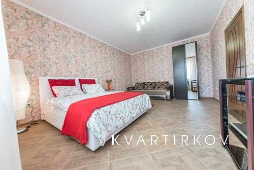 1 комнатная квартира на Кубанской, Краснодар - квартира посуточно