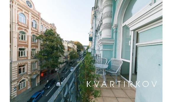 Розкішні апартаменти в центрі Киева, Київ - квартира подобово