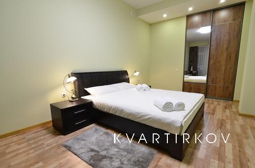 Apartment with 6 beds in the center, Lviv - apartment by the day