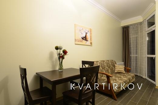 Apartment with 6 beds in the center, Lviv - apartment by the day
