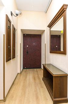 Комфортная 3 комнатная в центре города, Киев - квартира посуточно