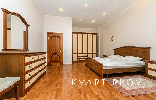 Затишна квартира розташована в самому центрі Старого міста і