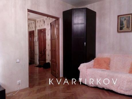 Cozy apartment on Alekseevskaya and VDNK, Москва - квартира подобово