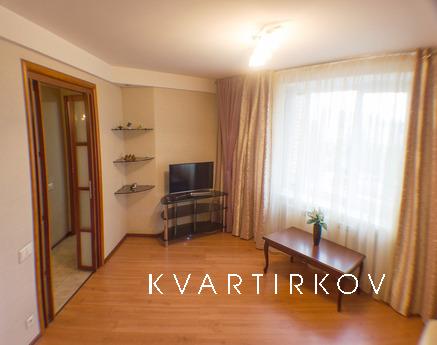 apartment near the metro, Санкт-Петербург - квартира подобово