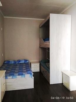 Guest House & Hostel Charlie, Simferopol - apartment by the day