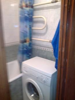 1 bedroom in the metro, Saint Petersburg - apartment by the day