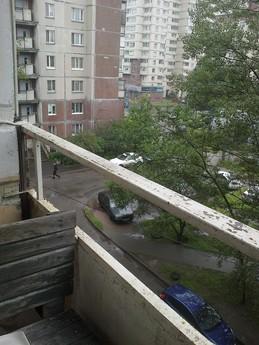 1 bedroom in the metro, Saint Petersburg - apartment by the day