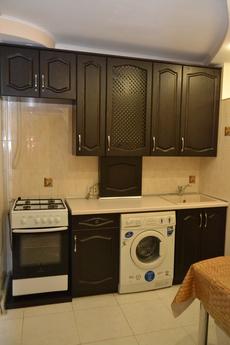 Rent 3 bedroom apartment 1/4 house, Saky - apartment by the day