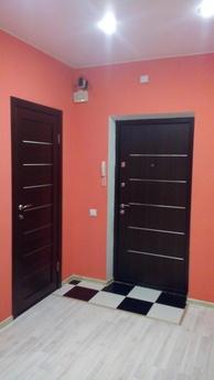 Классная квартира возле Ашана, Тюмень - квартира посуточно