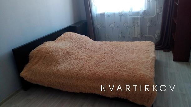 Классная квартира возле Ашана, Тюмень - квартира посуточно