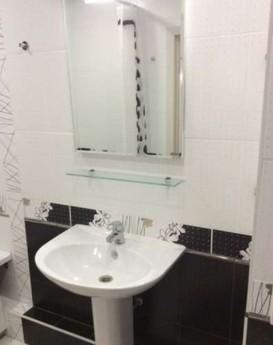 Do not hesitate to call and Living!, Tyumen - apartment by the day