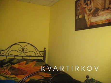 I rent a studio near the airport in 799R, Krasnodar - apartment by the day