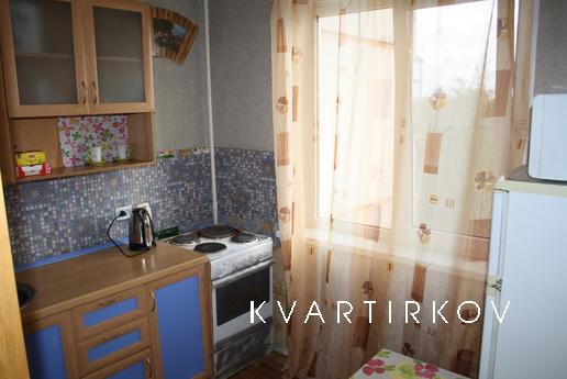 Отличная квартира интернет,кабельное, Челябинск - квартира посуточно