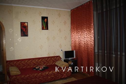 Отличная квартира интернет,кабельное, Челябинск - квартира посуточно