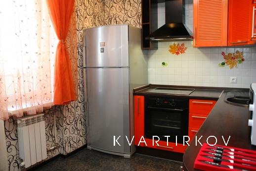 квартира на сутки в центре, Екатеринбург - квартира посуточно